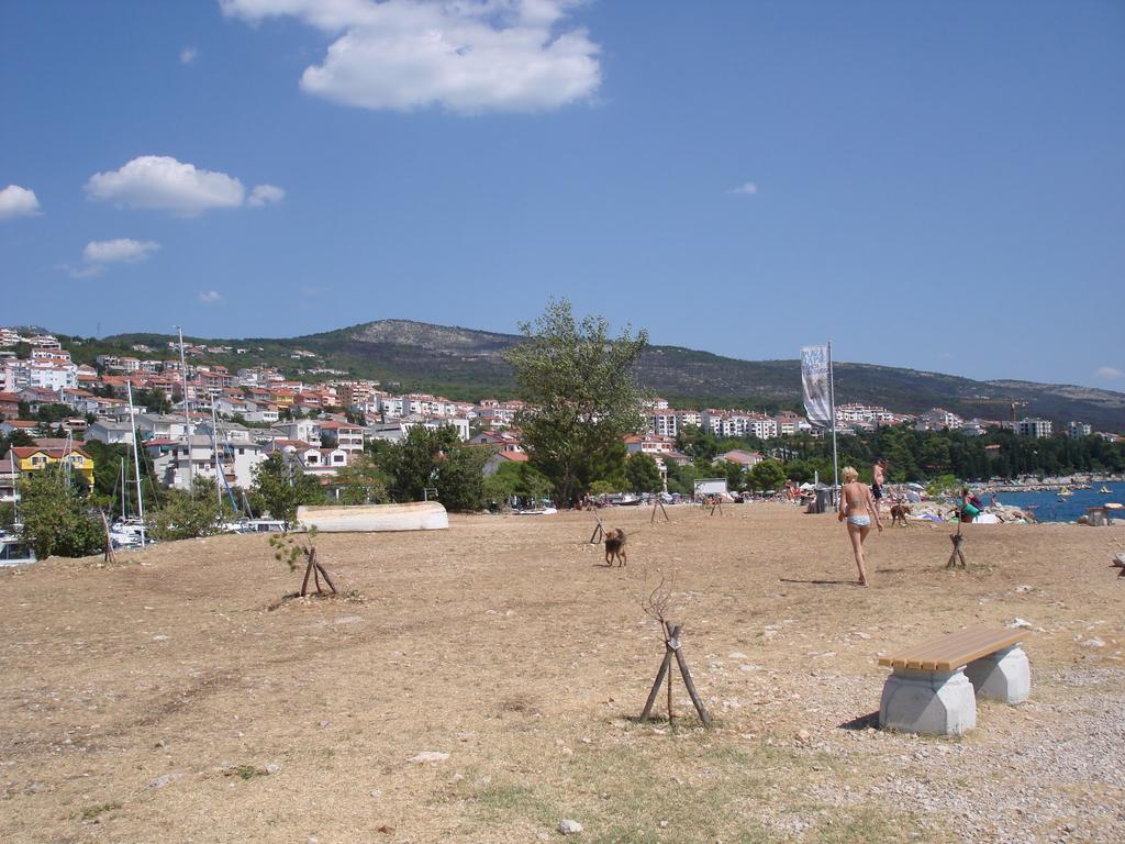 Apartments Meleh Crikvenica Exterior foto